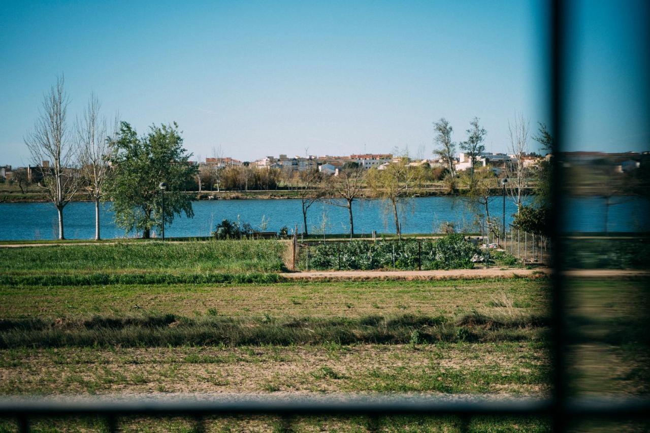 L'Hotelet Del Delta - Adults Дельтебре Экстерьер фото